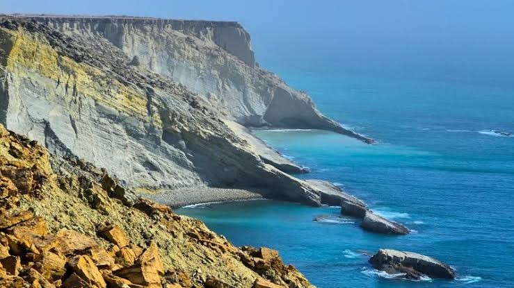 Astola-Island-most-beautiful-beaches-of-Pakistan
