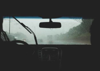 5 Tips and Hints for Windshield Repair and Replacement