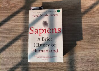 Book Review Sapiens A Brief History of Humankind by Yuval Noah Harari
