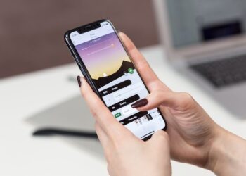 Top 5 Business Card Organizer Apps for Mobile - Localwriterpk